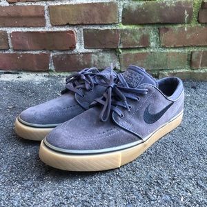 Nike SB Stefan Janoski sz 9.5 (MINT CONDITION)‼️